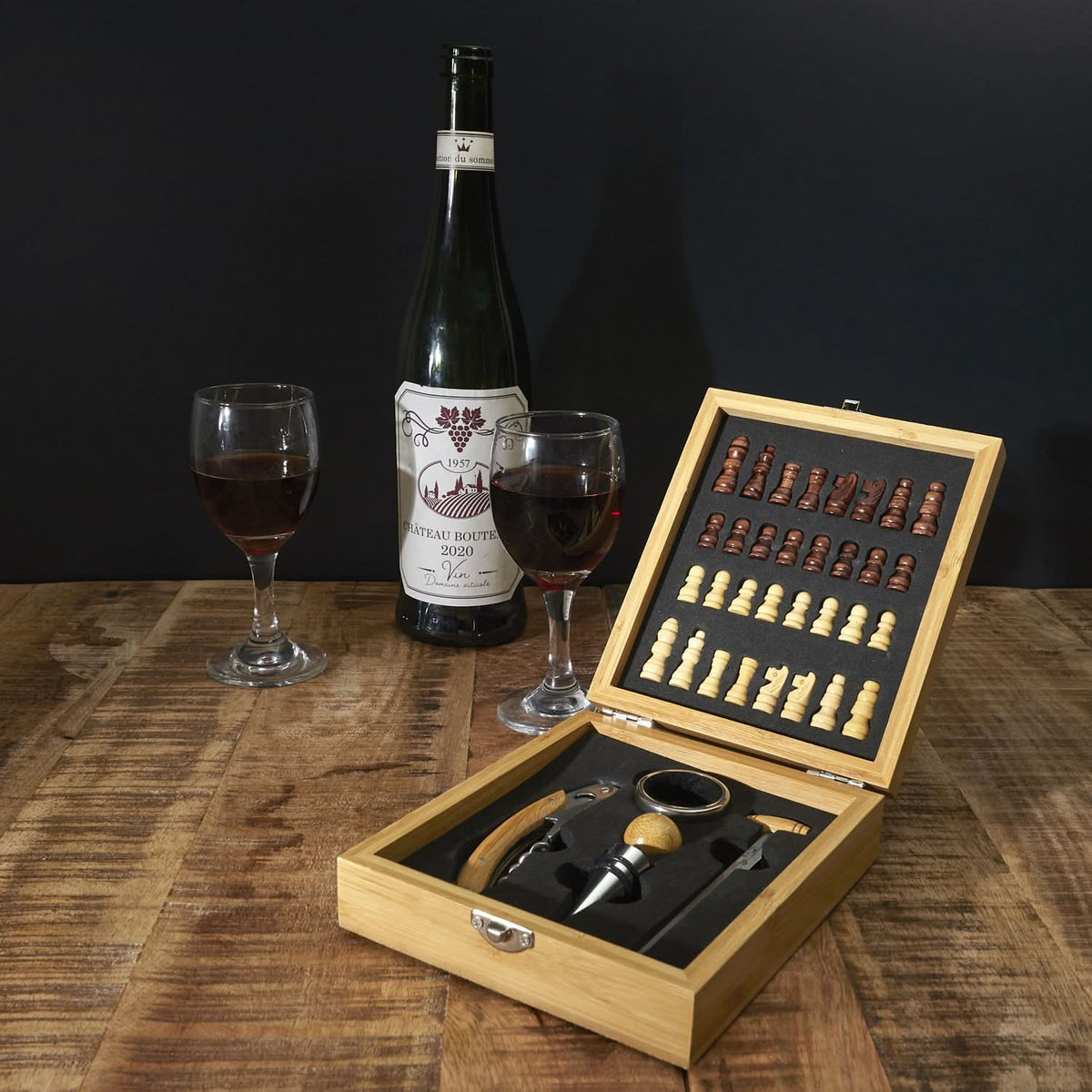 COFFRET VIN ET JEU ECHECS BAMBOU