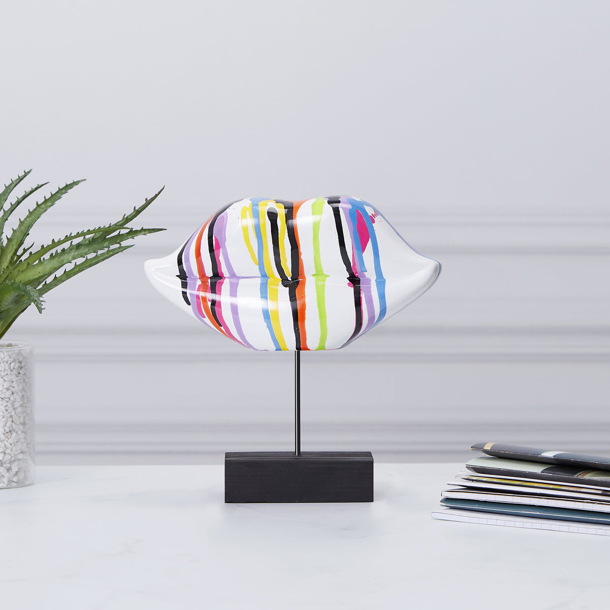 DECO A POSER BOUCHE MULTICOLORE H20CM