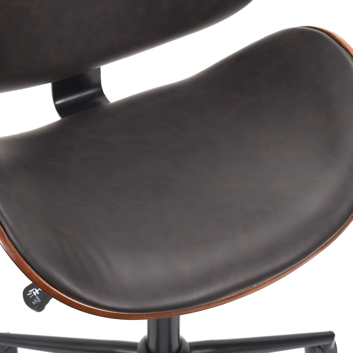 CHAISE A ROULETTES RENO