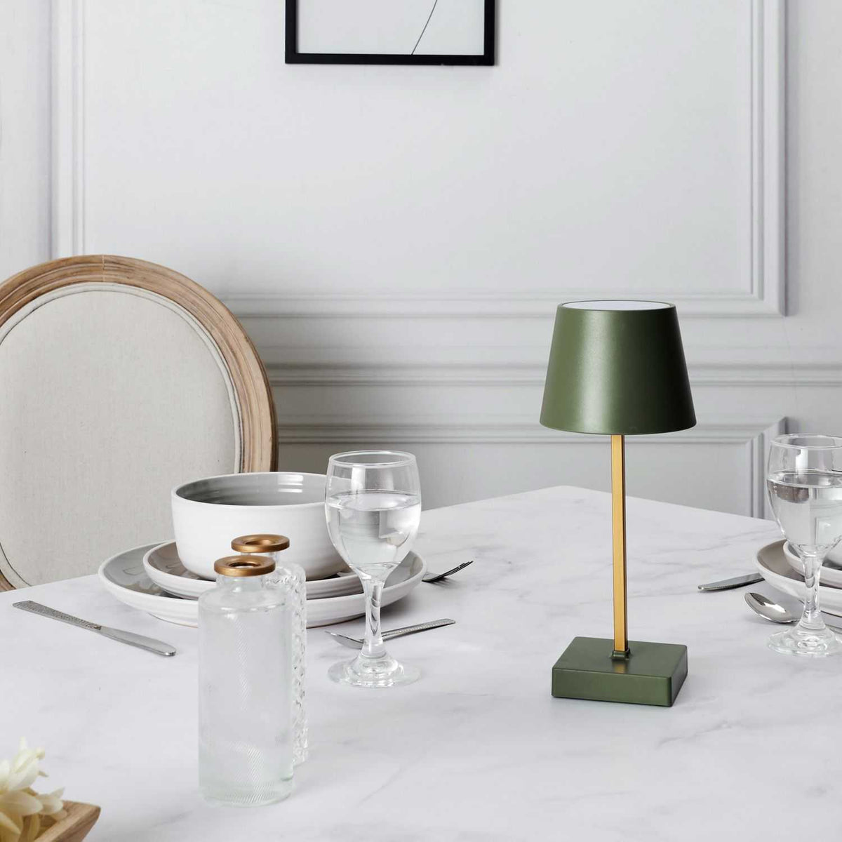 LAMPE LED DE TABLE TACTILE VERTE