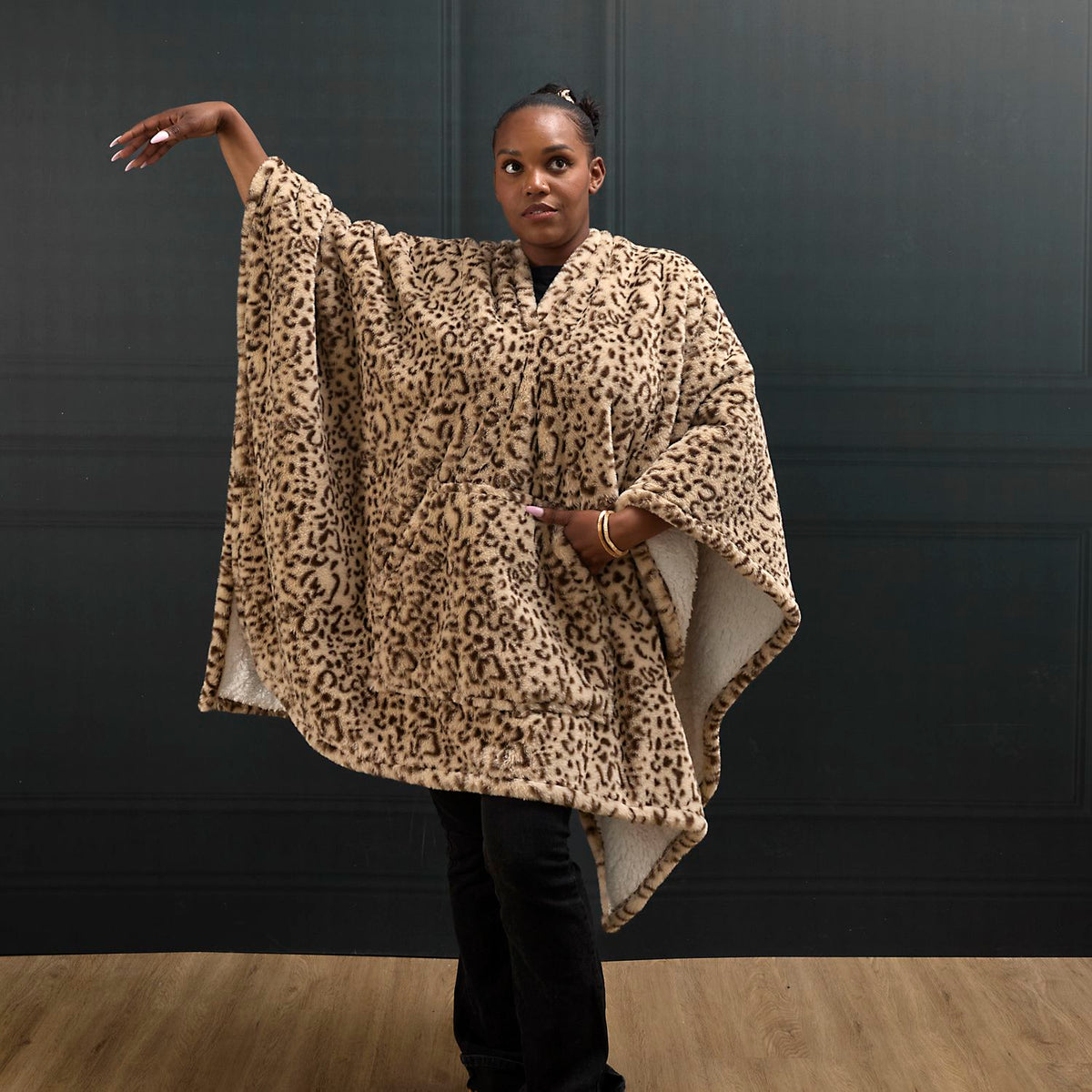 PLAID PONCHO LEOPARD KEILA