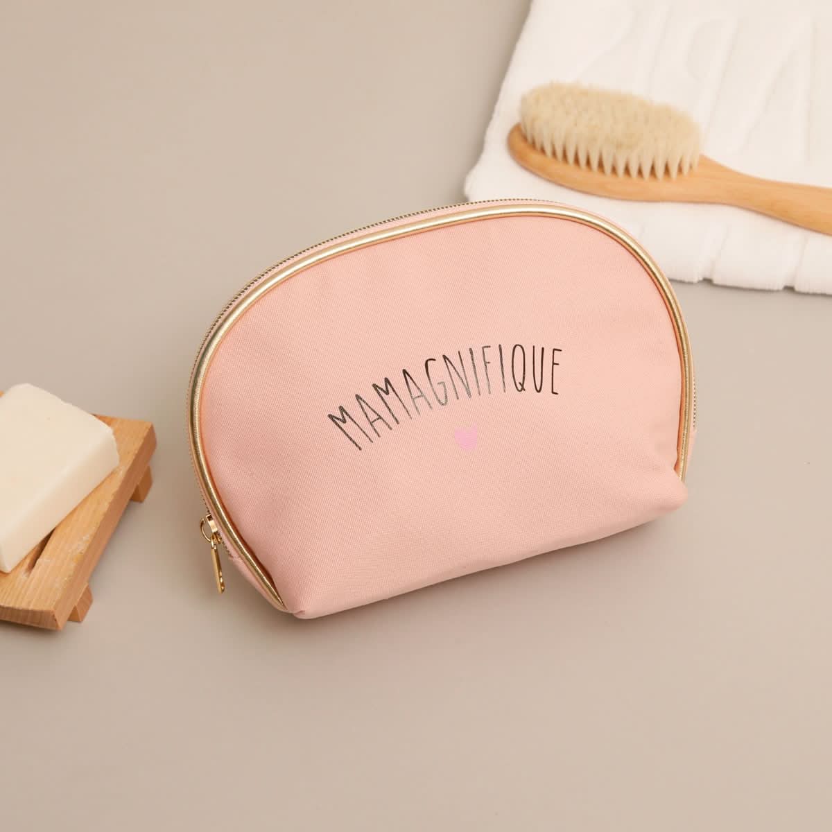 TROUSSE DE TOILETTE MAMAGNIFIQUE